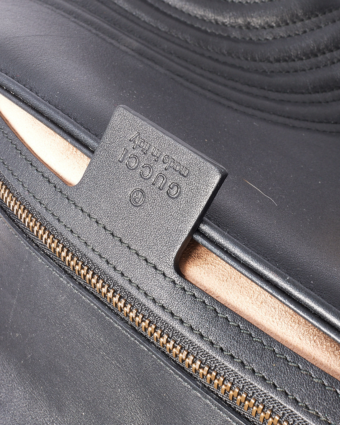 Gucci Black Leather Marmont Medium Flap Shoulder Bag