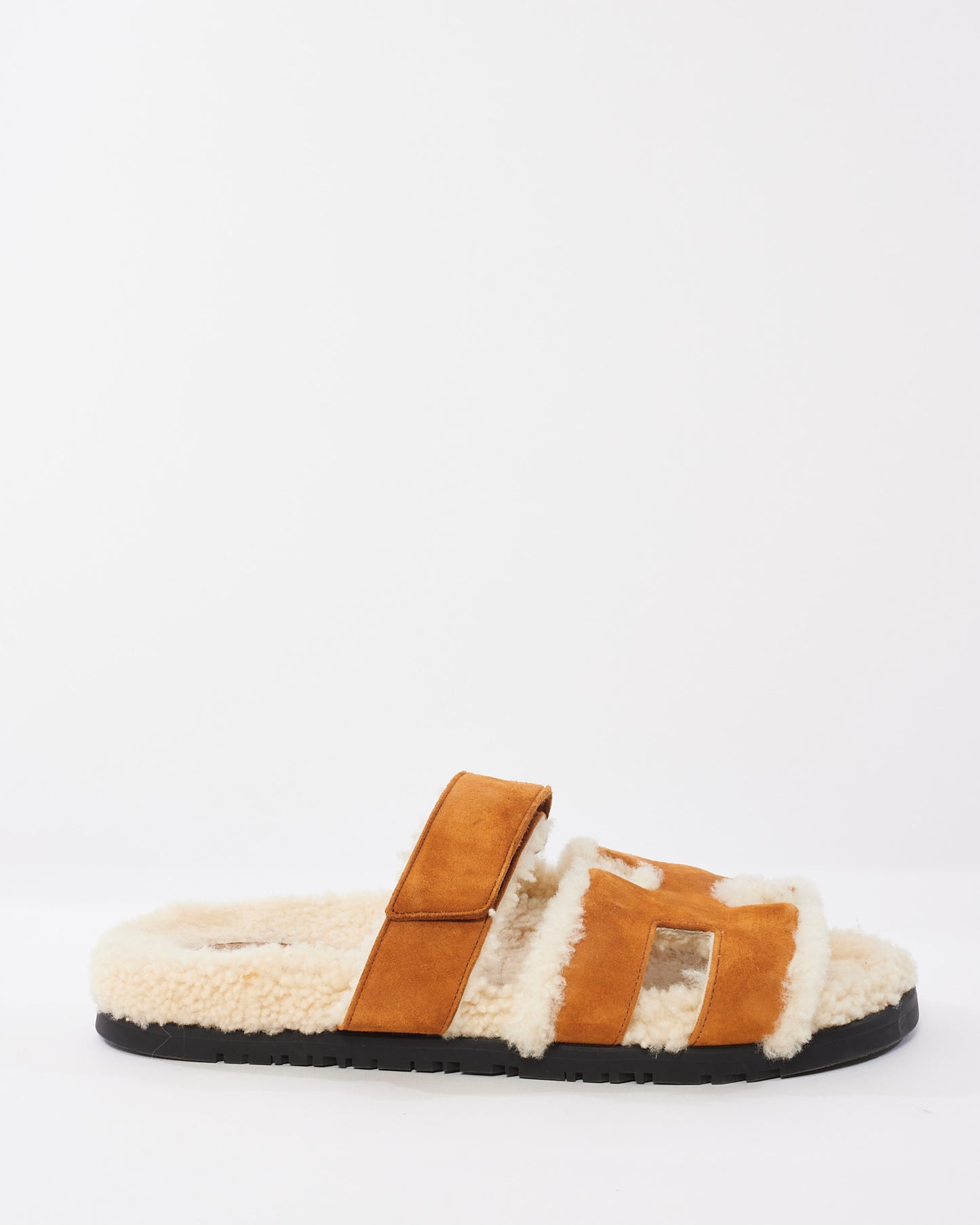 Hermès Tan Suede & Shearling Chypre Sandals - 39