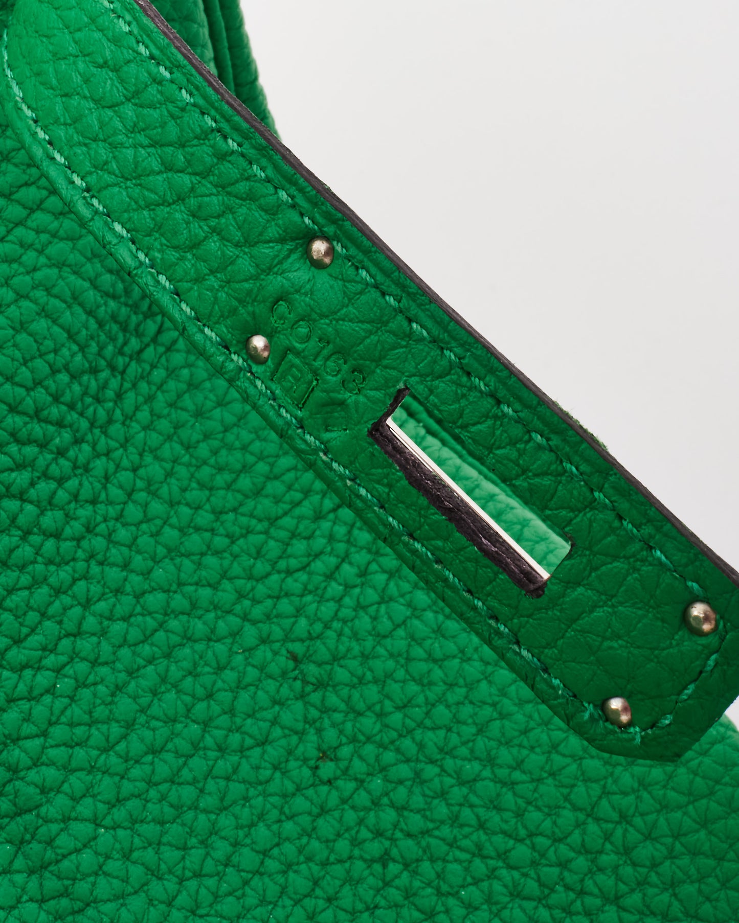 Hermès Green Bamboo Clemence Leather Kelly Retourne 32 Handbag PHW