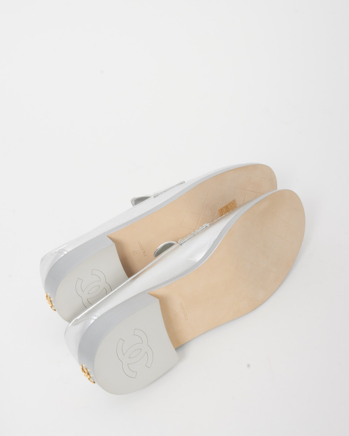 Chanel Metallic Silver Leather Gold Camellia Flower Detail CC Logo Loafers - 41