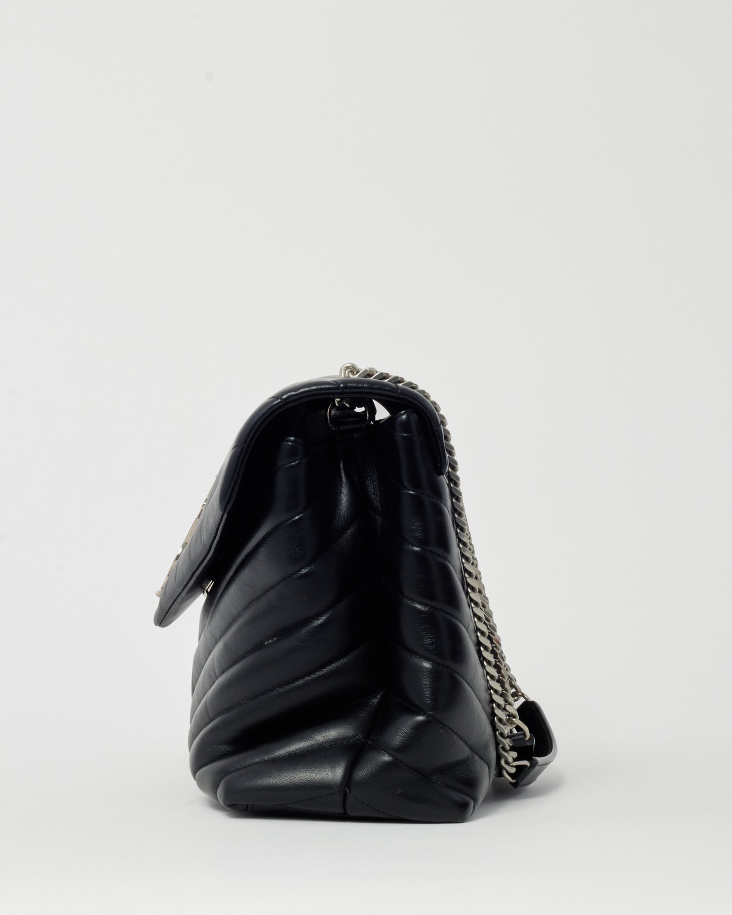 Saint Laurent Black Chevron Leather Medium Loulou Shoulder Bag SHW