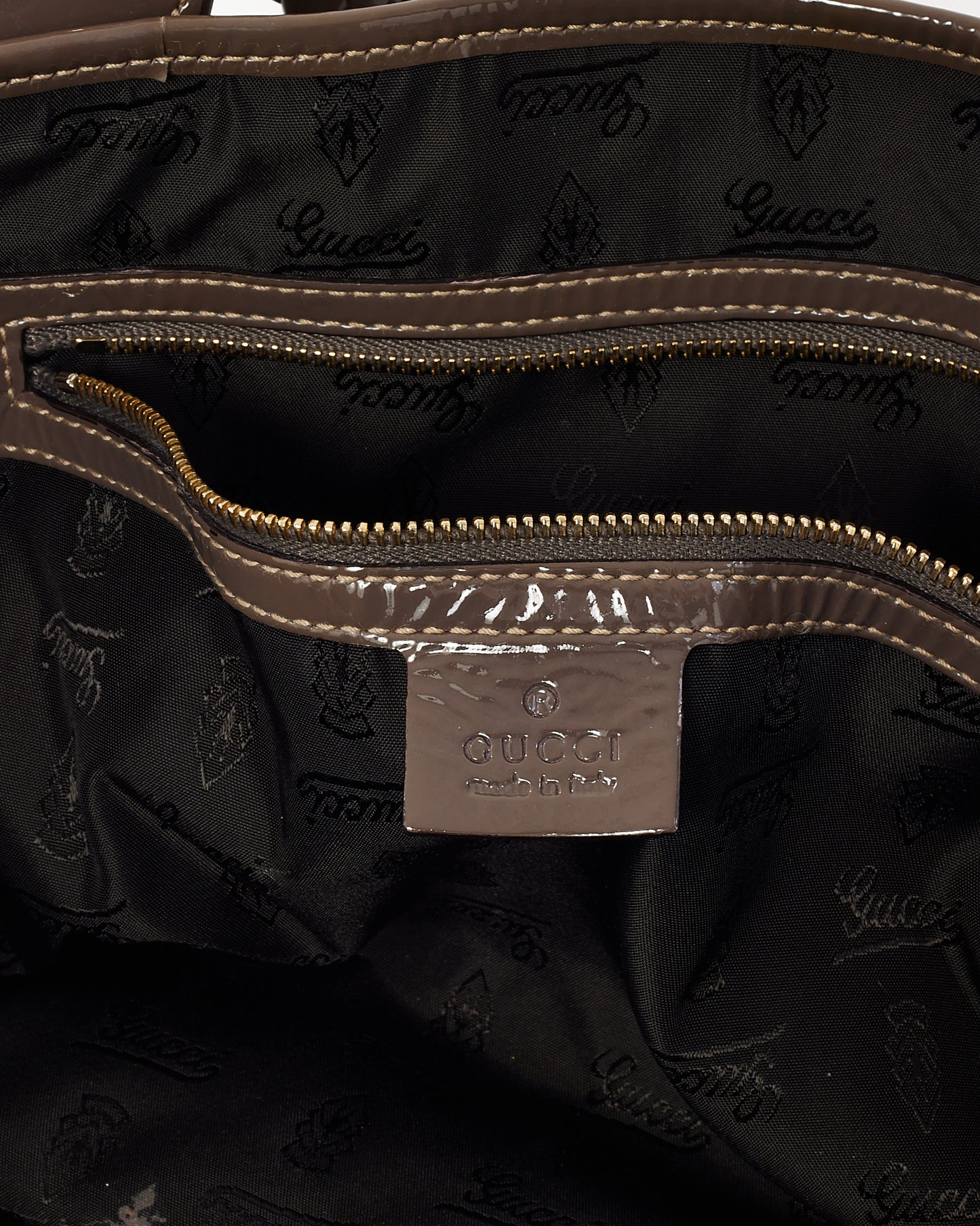 Gucci Grey Patent Leather Medium Pelham Hobo Shoulder Bag