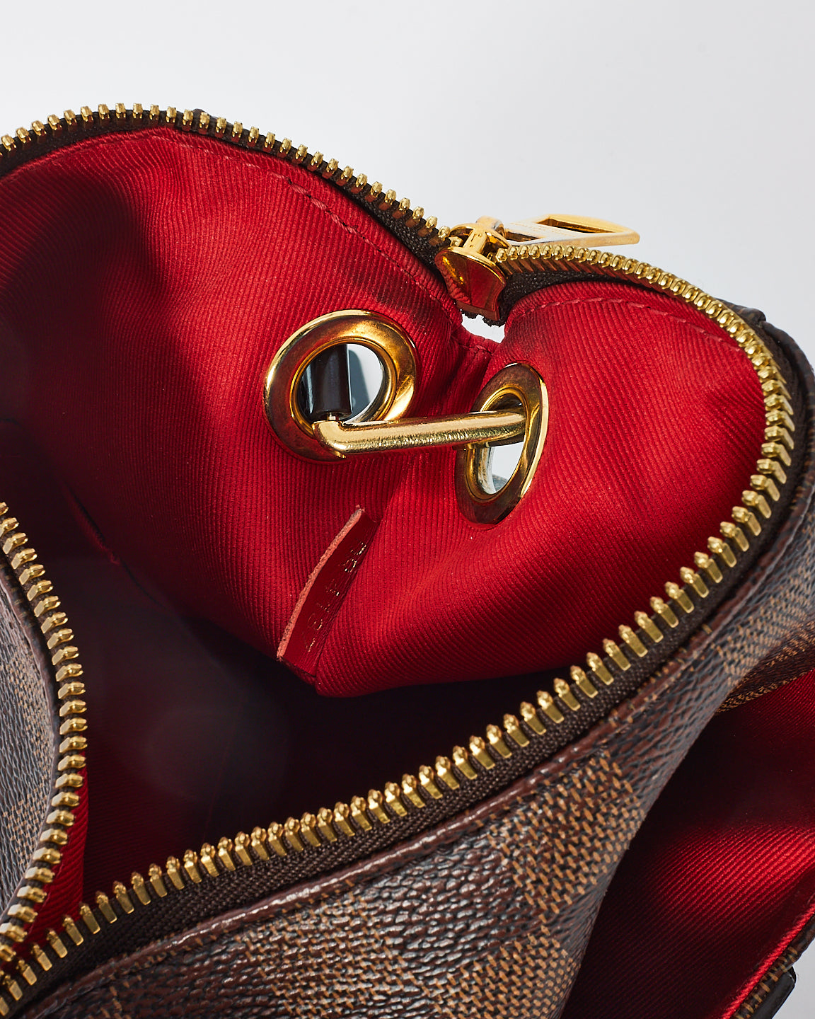 Louis Vuitton Damier Ebene Canvas South Bank Besace Crossbody Bag