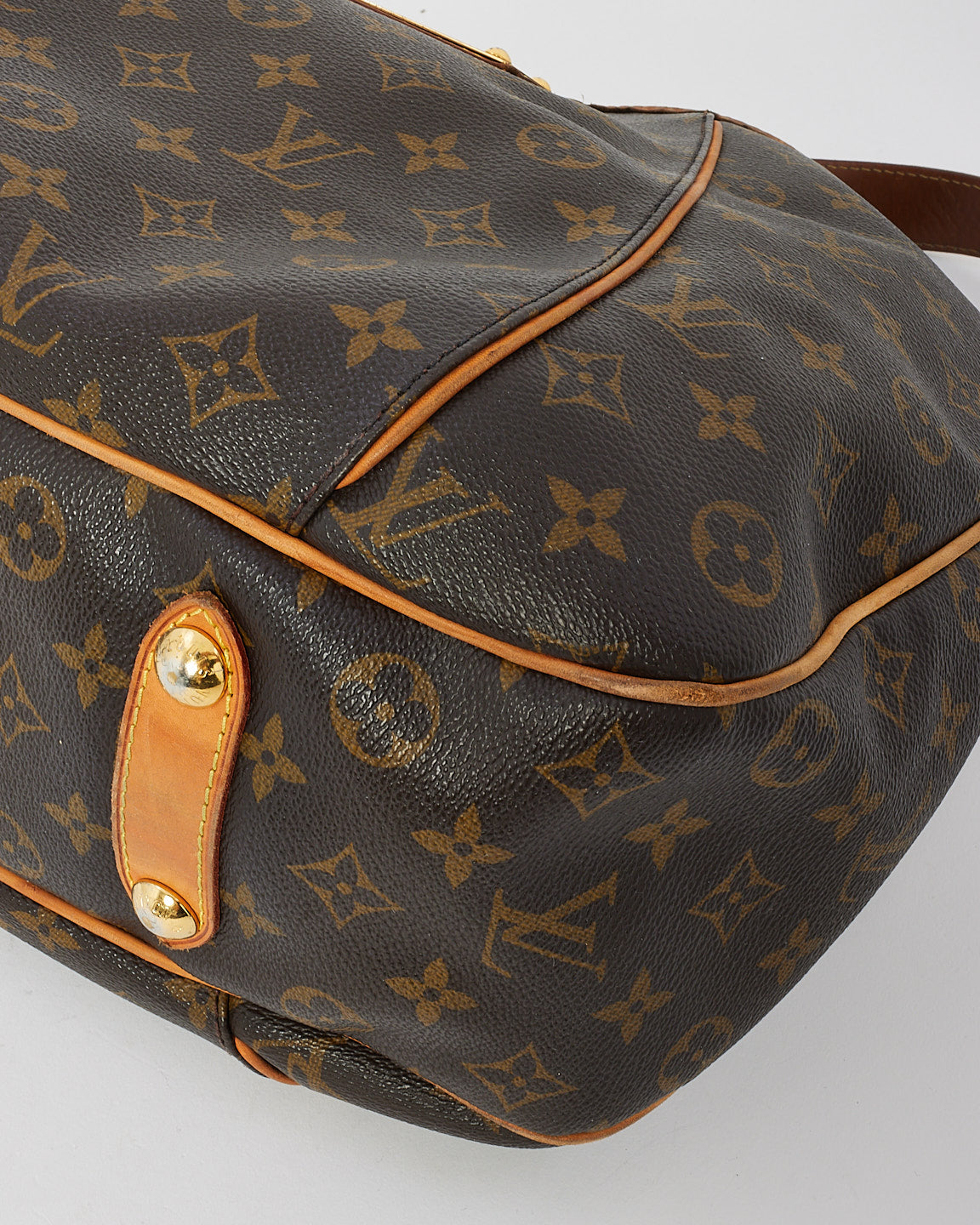 Louis Vuitton Monogram Canvas Galleria PM Shoulder Bag