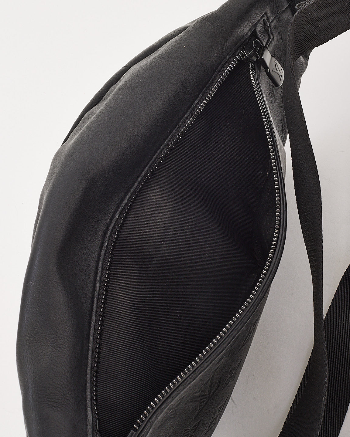 Louis Vuitton Black Empreinte Monogram Leather Men's Bum Bag