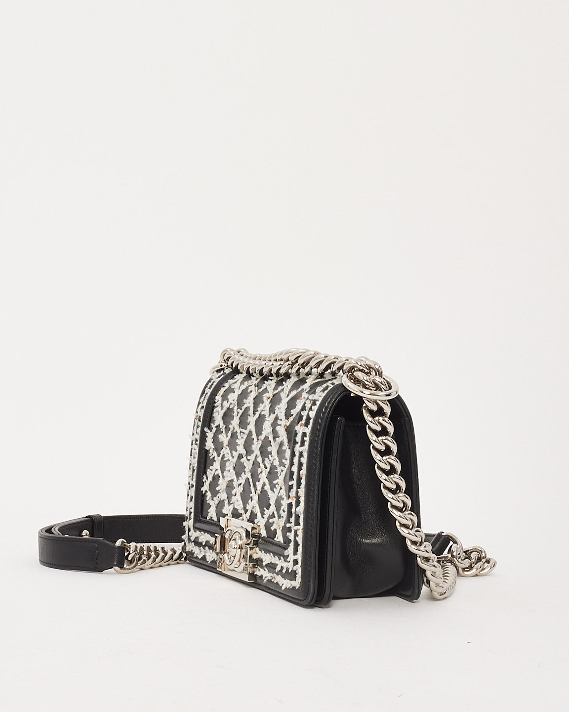 Sac petit garçon en tweed Quilt en cuir d'agneau noir édition spéciale Chanel