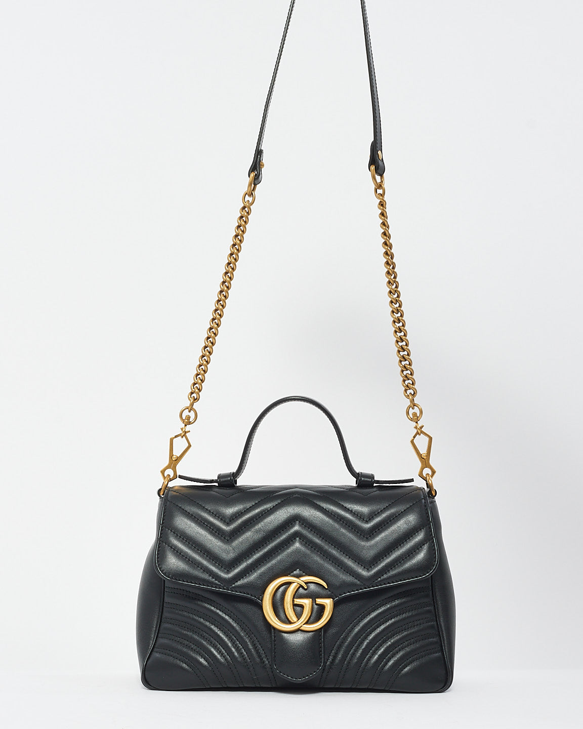 Petit sac à poignée supérieure GG Marmont en cuir matelssé noir Gucci