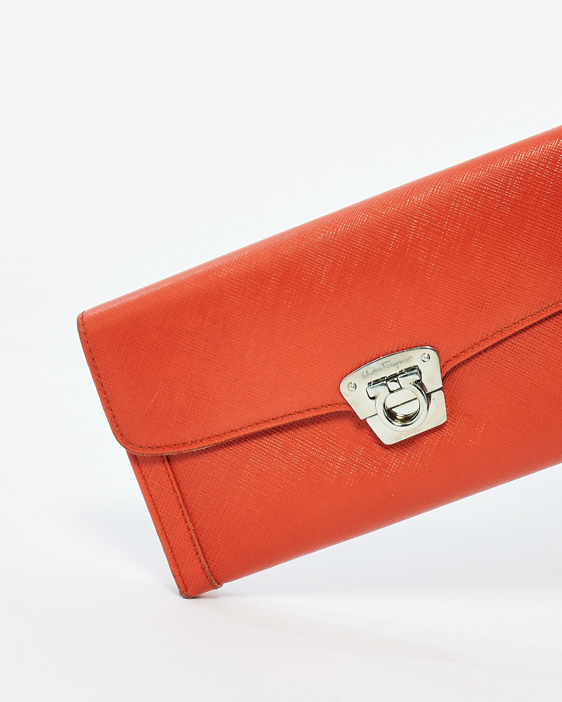 Portefeuille long en cuir rouge Salvatore Ferragamo