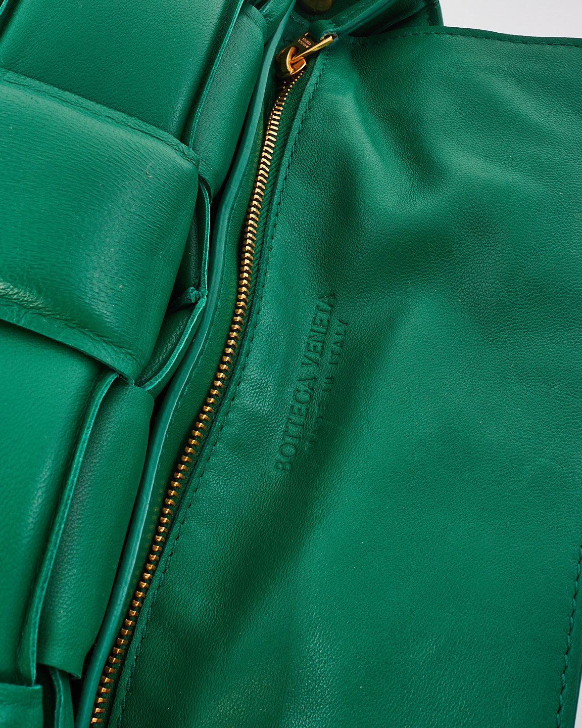 Bottega Veneta Dark Green Intrecciato Padded Cassette Crossbody Bag