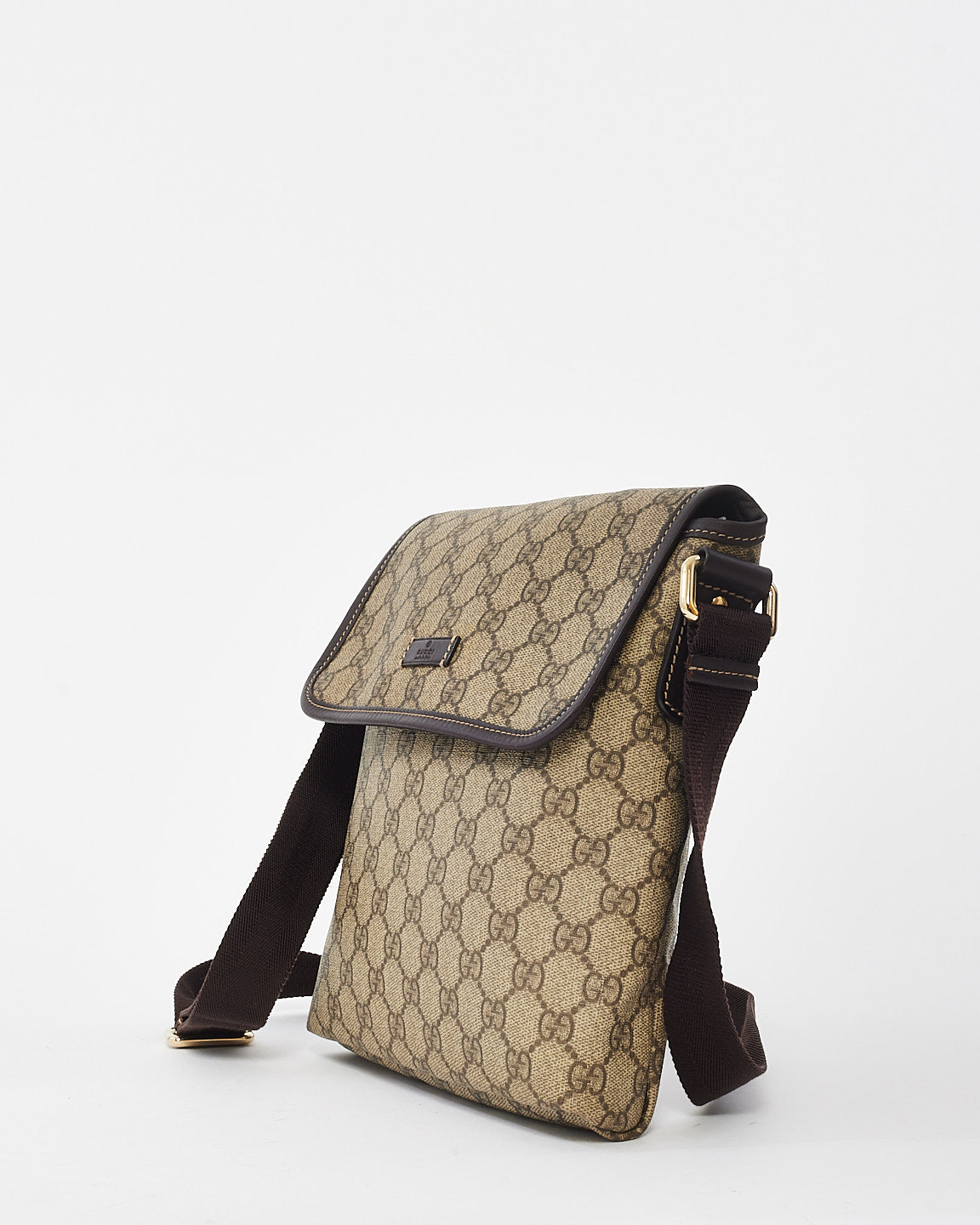 Sac messager à rabat en toile enduite suprême monogramme GG marron Gucci