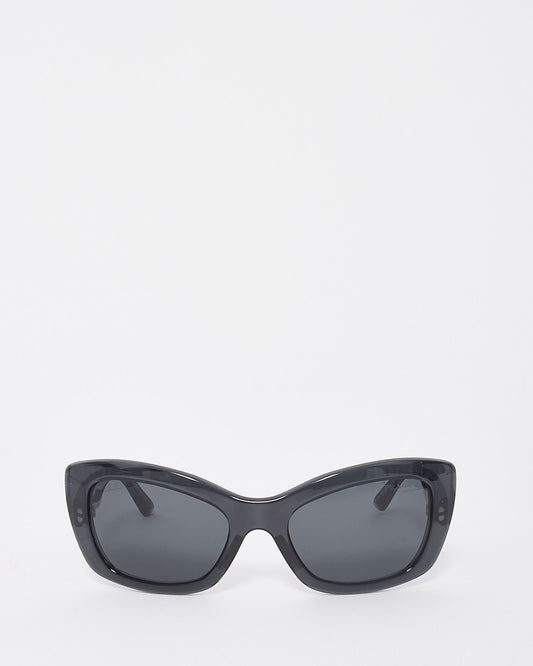 Prada Black Acetate Cat Eye Frame Sunglasses  SPR 19M