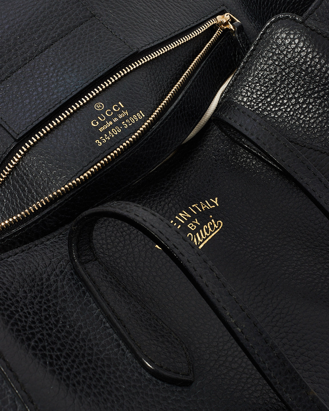 Gucci Black Pebbled Leather Small Swing Tote