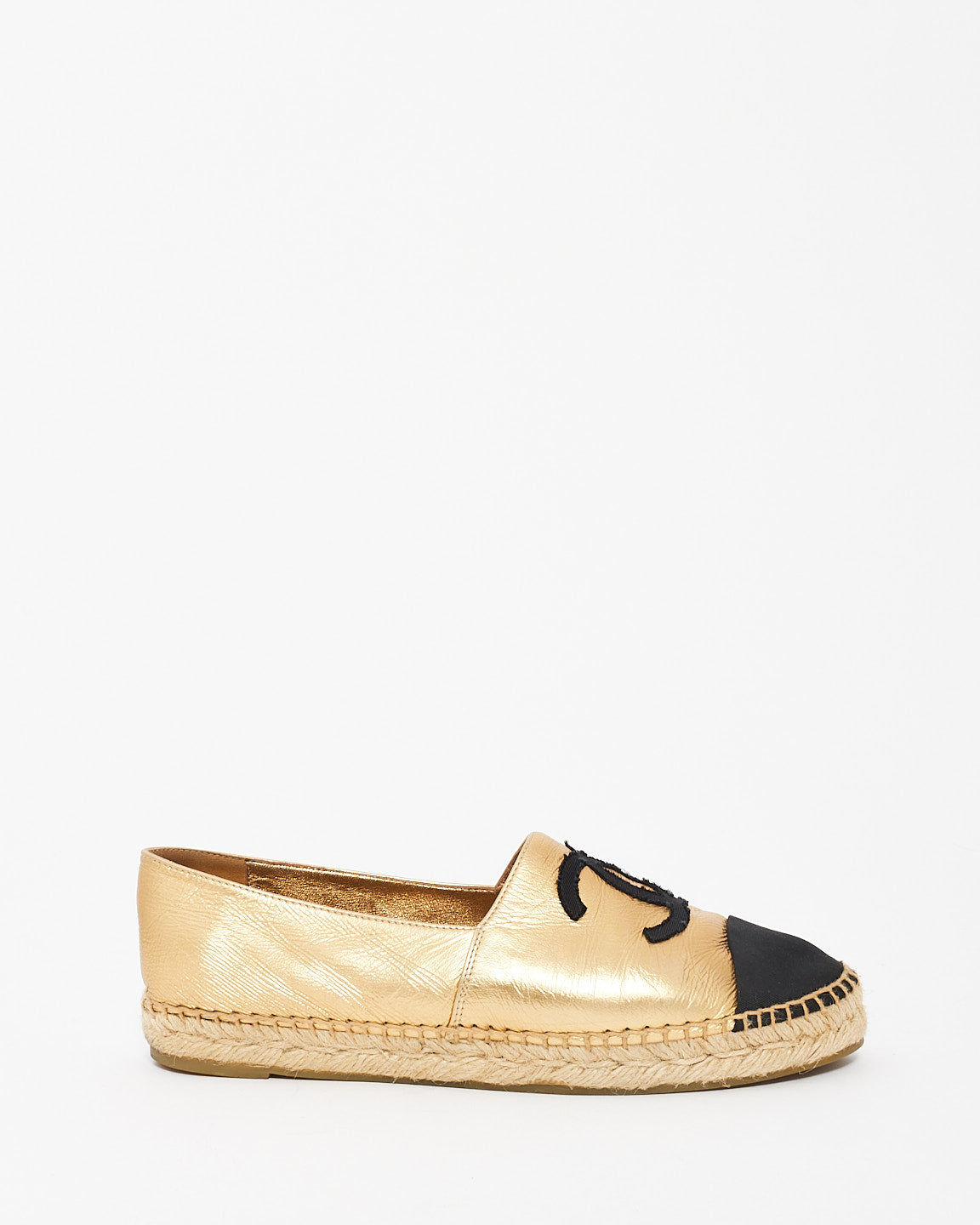 Espadrilles à logo en cuir métallisé doré Chanel - 39