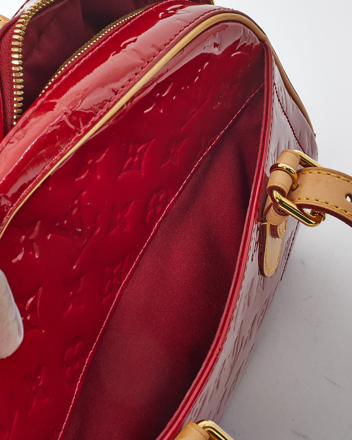 Louis Vuitton Rouge Pomme D'Amour Vernis Summit Drive Top Handle Bag