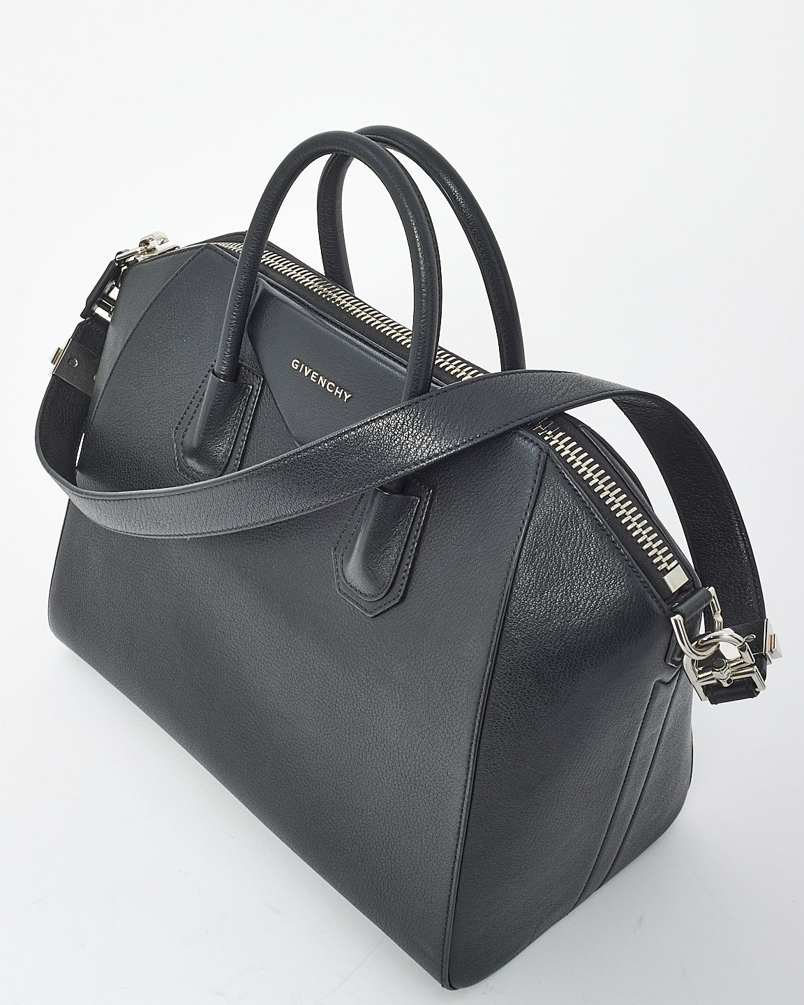 Givenchy Black Grained Medium Antigona Bag