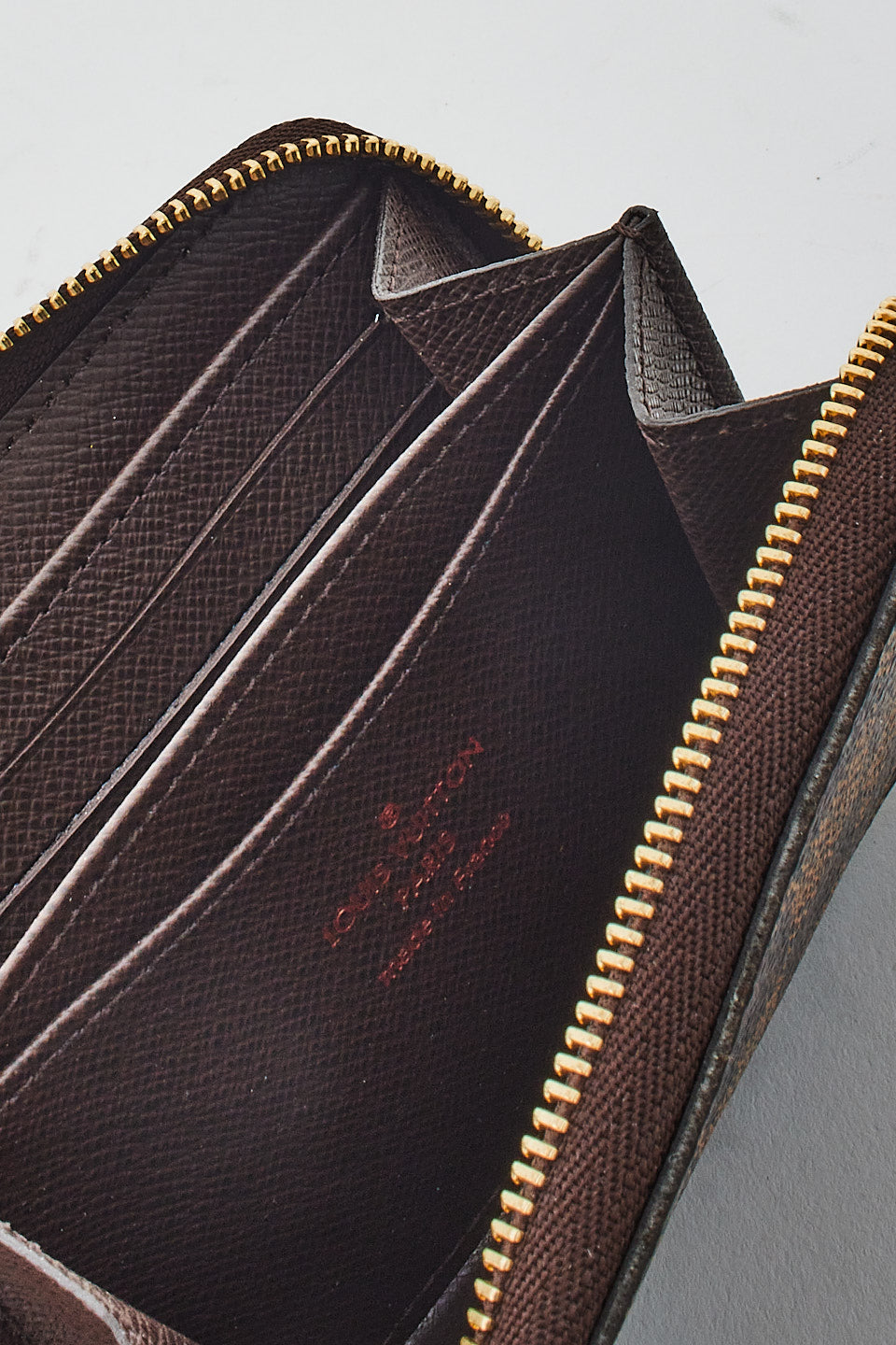 Louis Vuitton Damier Ebene Canvas Zippy Wallet