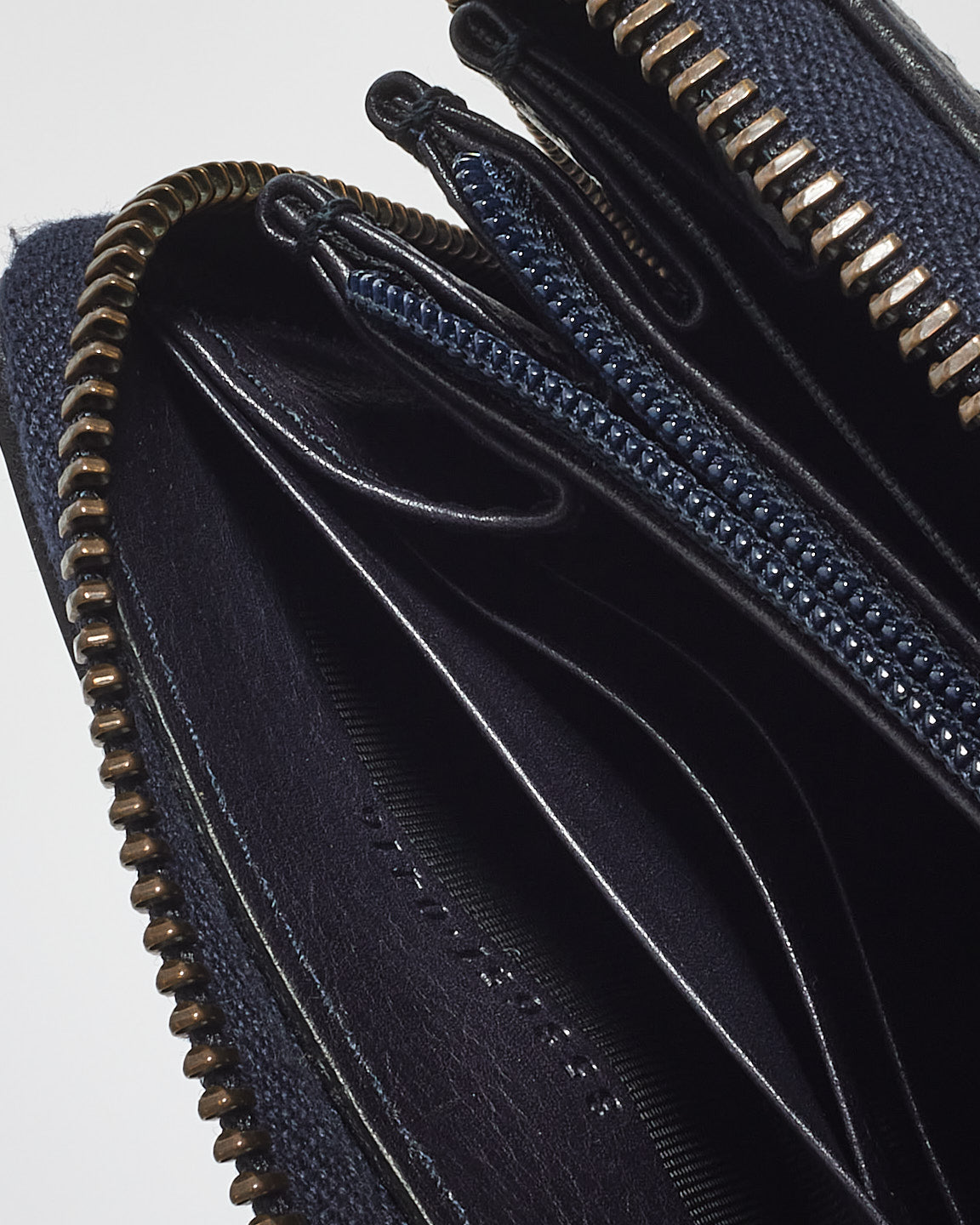 Portefeuille long zippé Web Ophidia en cuir bleu marine Gucci