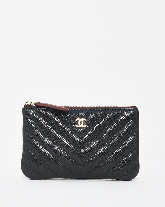Mini pochette en cuir à chevrons caviar noir Chanel