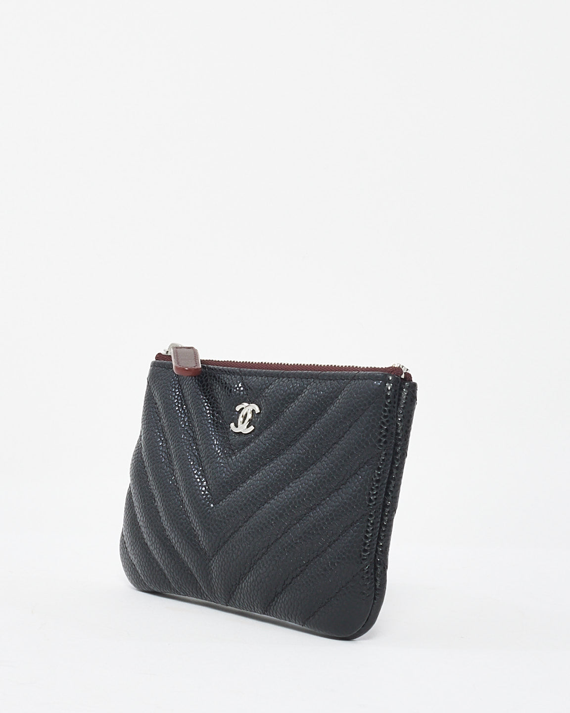 Mini pochette en cuir à chevrons caviar noir Chanel
