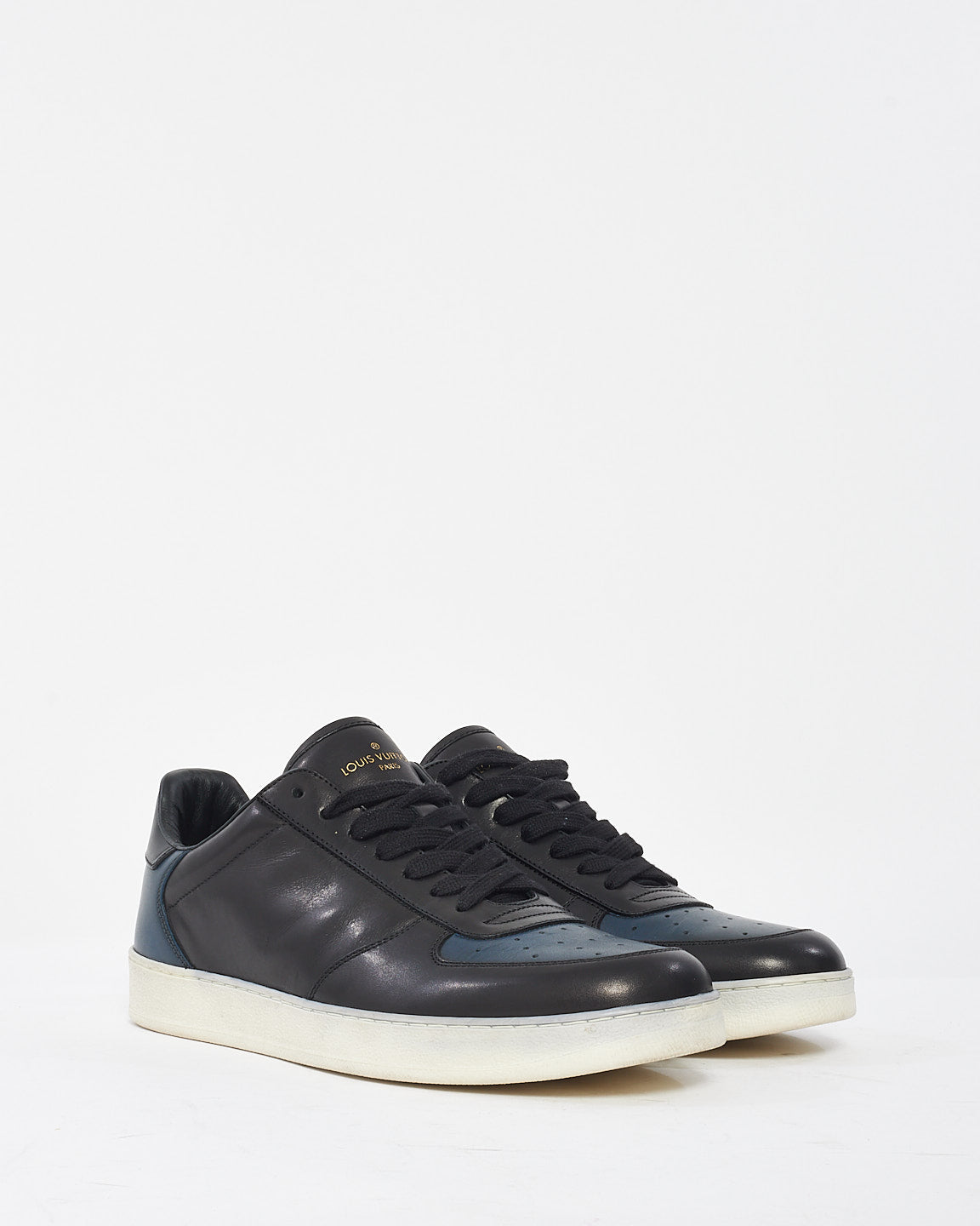 Louis Vuitton Men's Black Leather Low Top Sneakers - 6.5