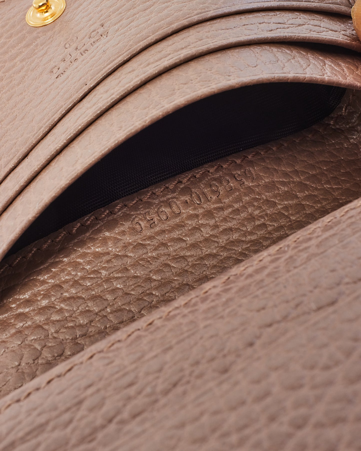 Gucci Dusty Pink Leather and Monogram Canvas GG Marmont Card Case Wallet