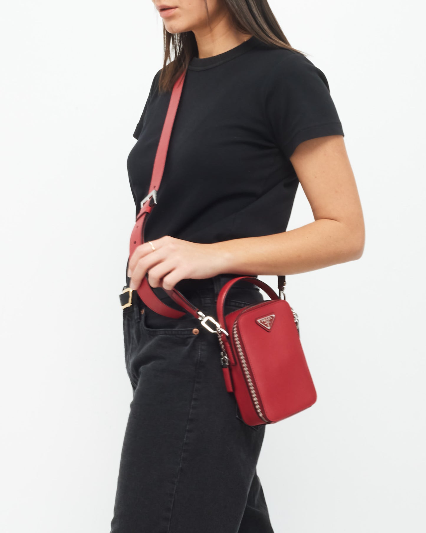 Sac à bandoulière vertical Brique en cuir saffiano rouge Prada
