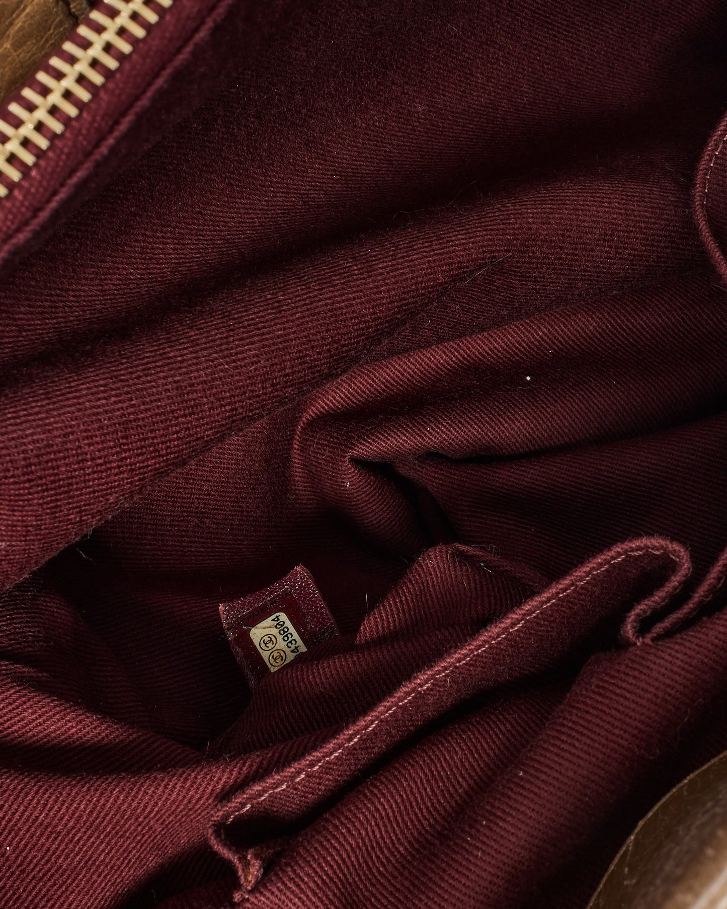 Grand cabas élégance en cuir matelassé souple marron Chanel