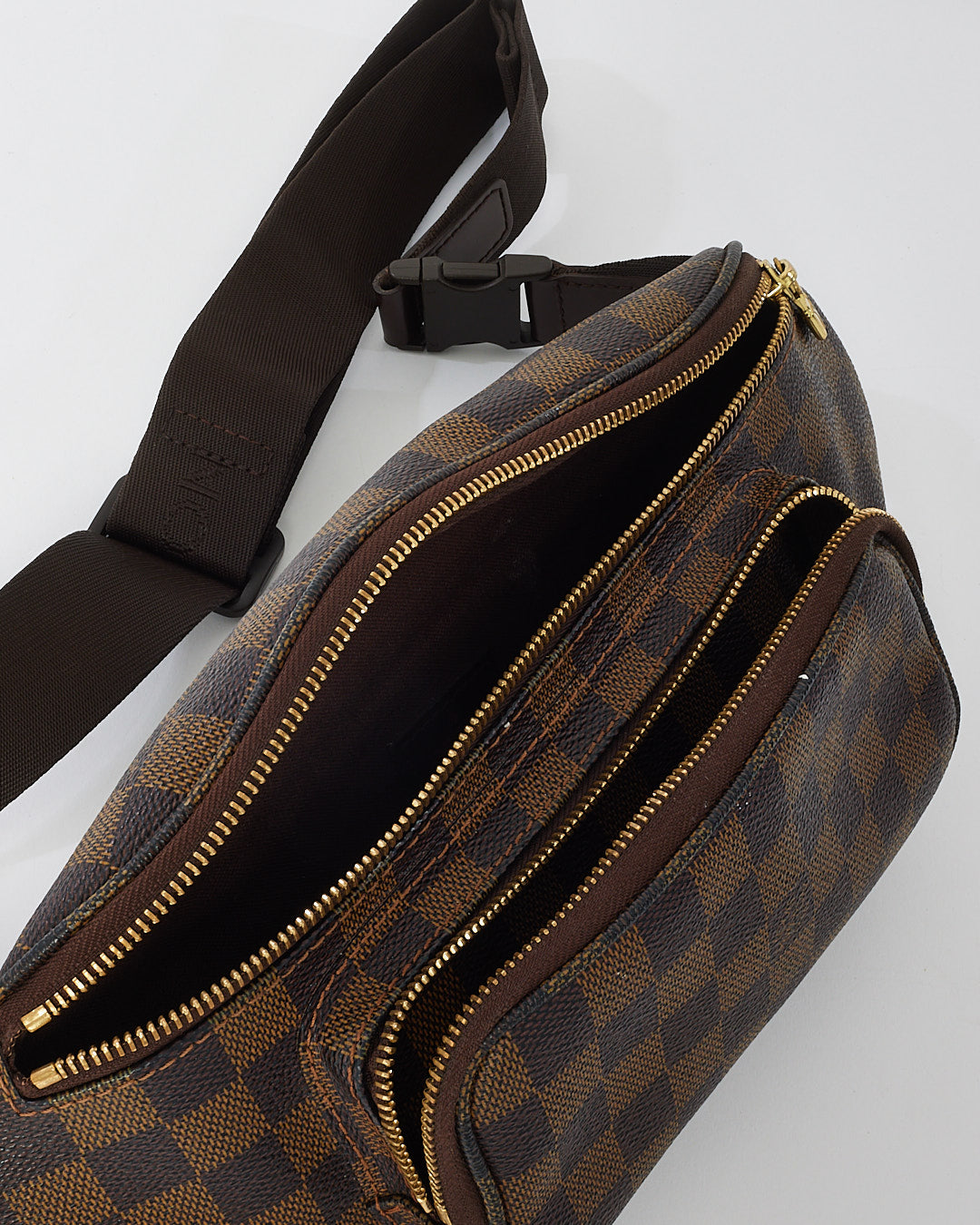Louis Vuitton Damier Ebene Canvas Melville Bumbag
