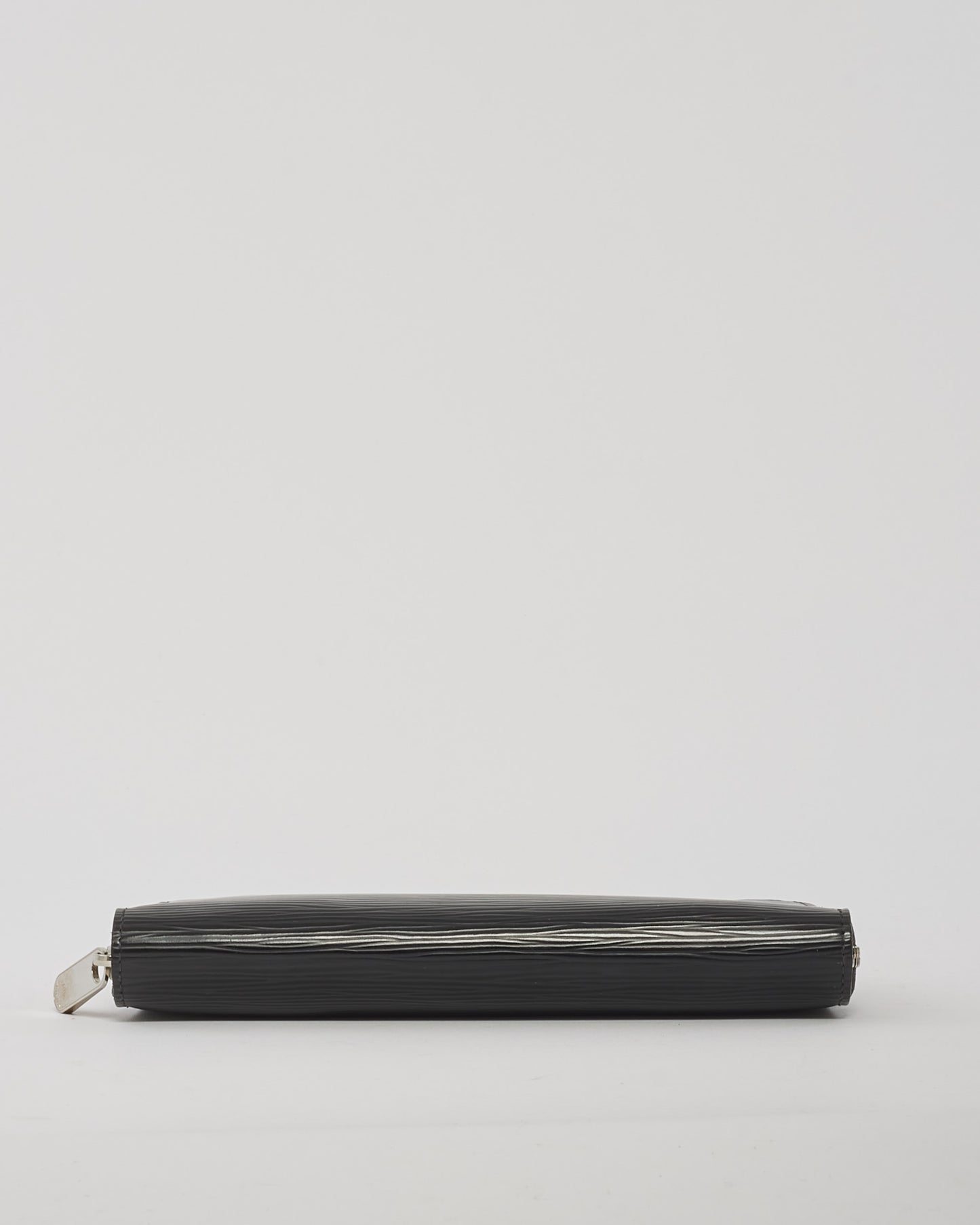 Portefeuille long zippé en cuir épi noir Louis Vuitton