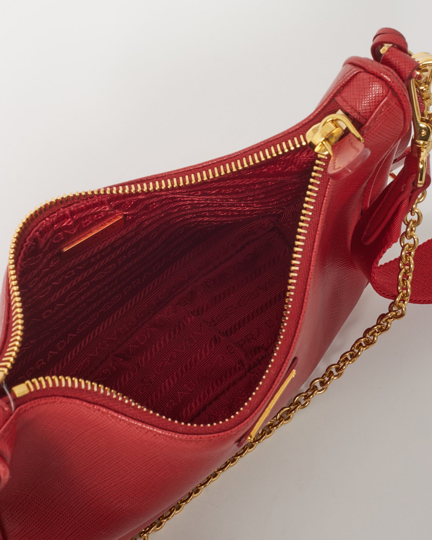 Prada Red Saffiano Leather Re-Edition 2005 Saffiano Bag