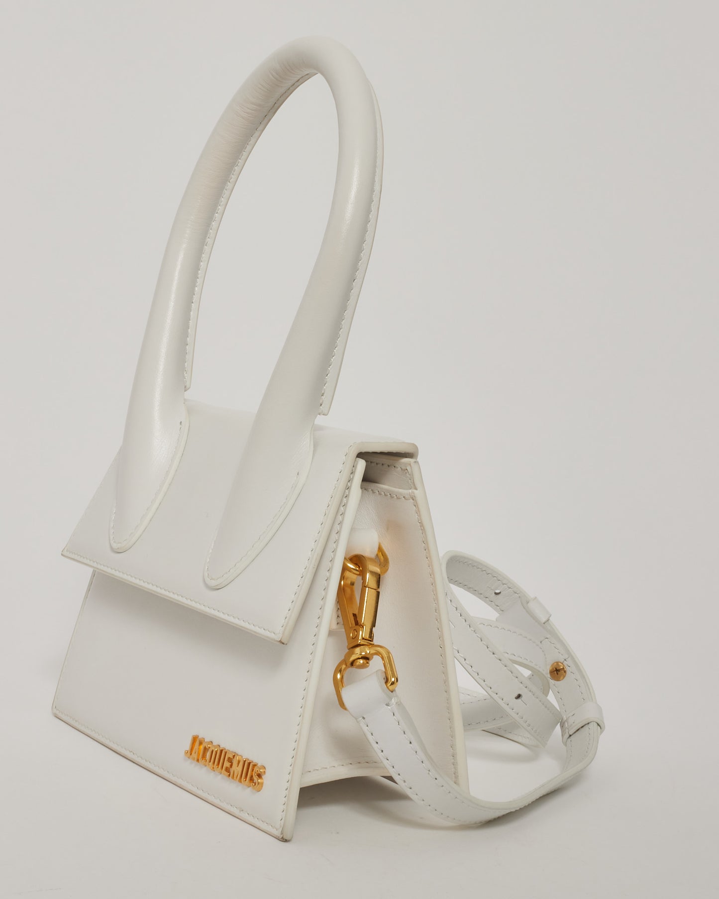Jacquemus White Leather "Le Chiquito Moyen" Bag