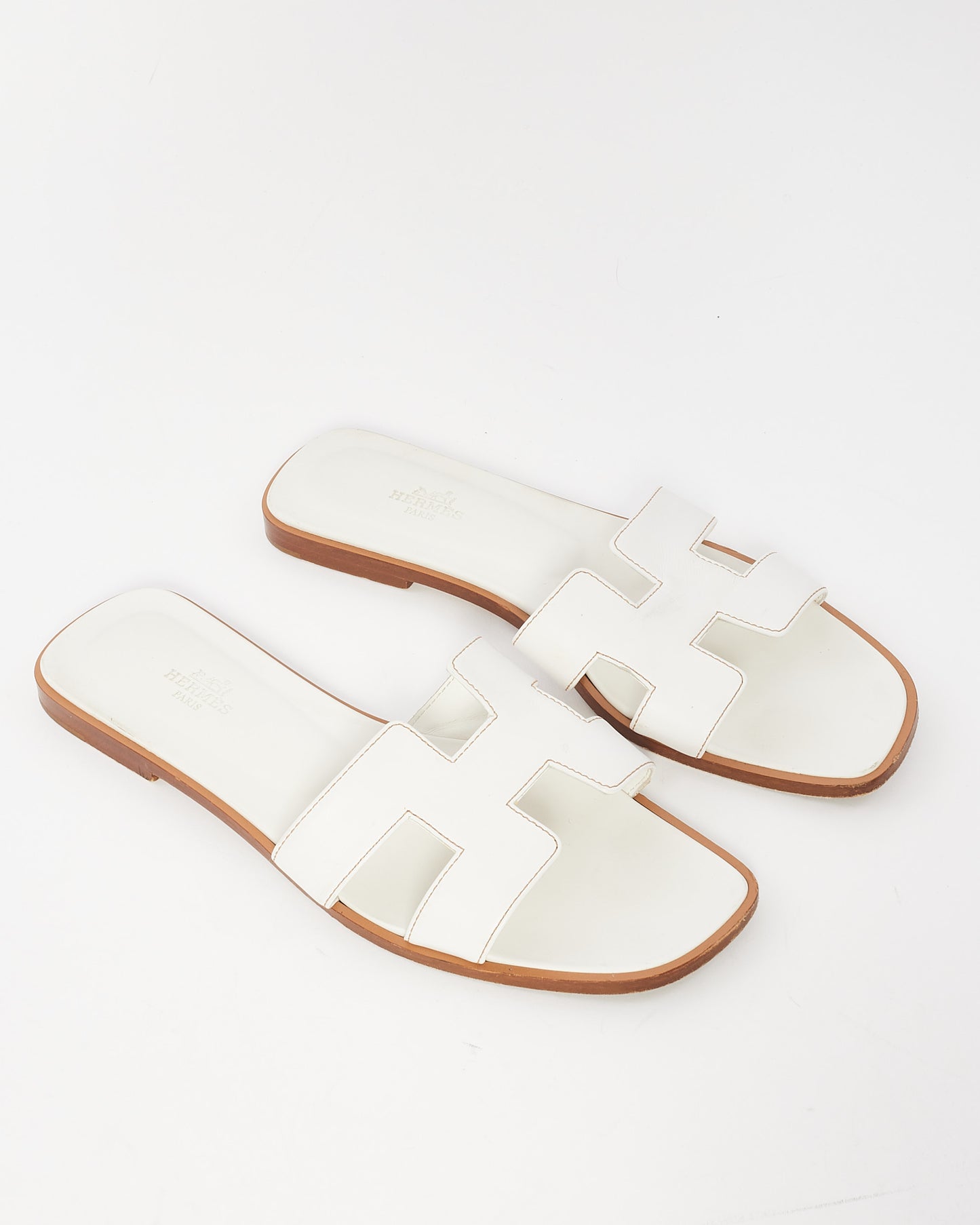 Hermès White Leather Oran Sandals - 40