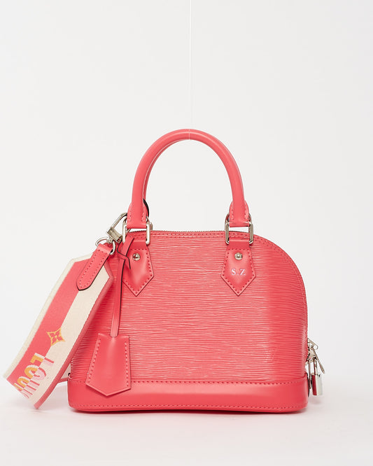 Louis Vuitton Alma BB en cuir épi rose avec bracelet en toile