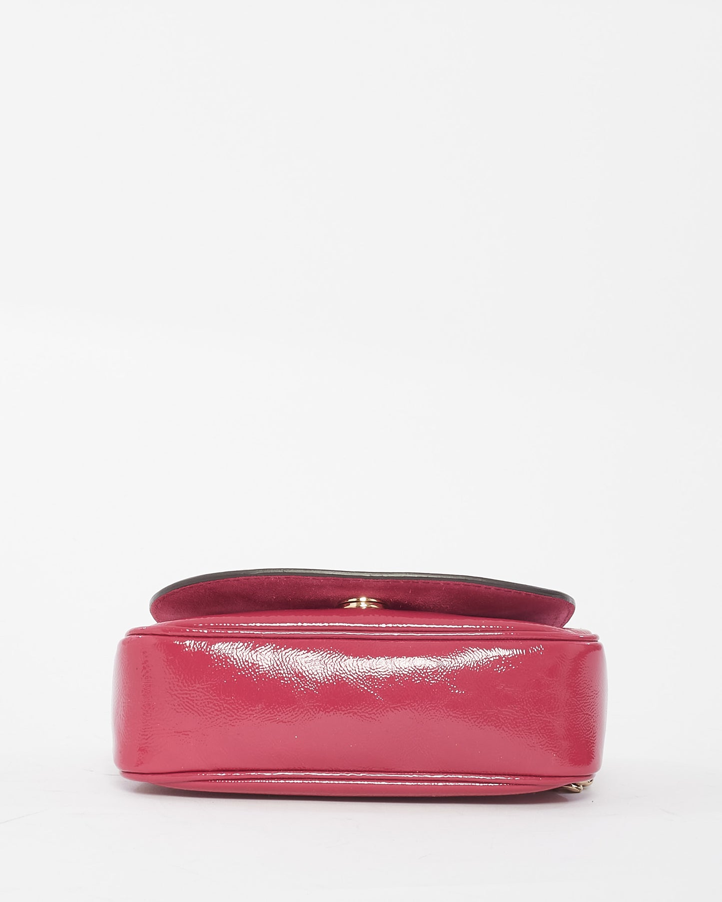 Petit sac à bandoulière à rabat avec chaîne Soho verni framboise Gucci