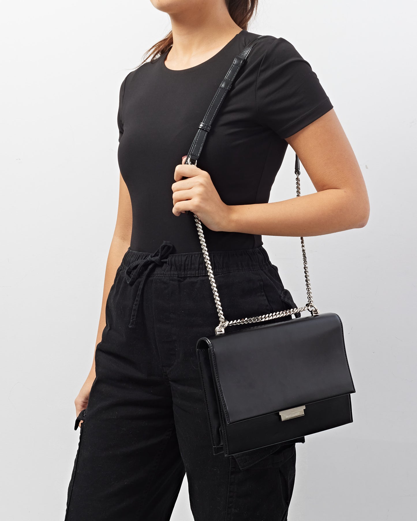 Saint Laurent Black Smooth Leather Medium Babylone Shoulder Bag