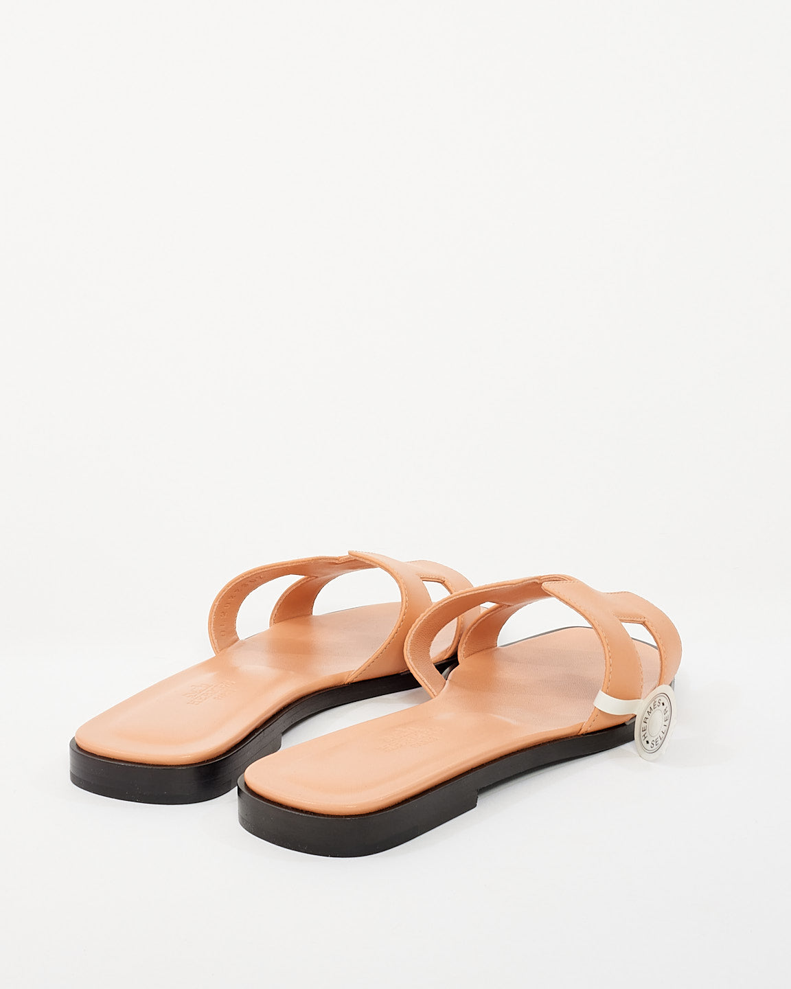Hermès Peach Sellier Leather Oran Sandals - 35.5