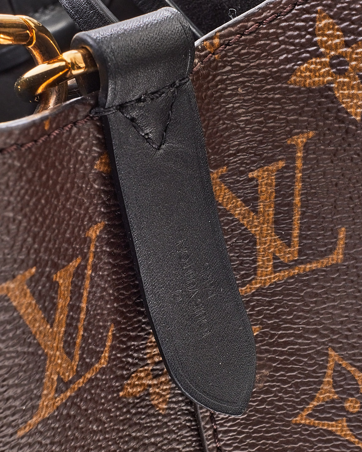 Louis Vuitton Monogram Canvas NéoNoé MM Bucket Bag