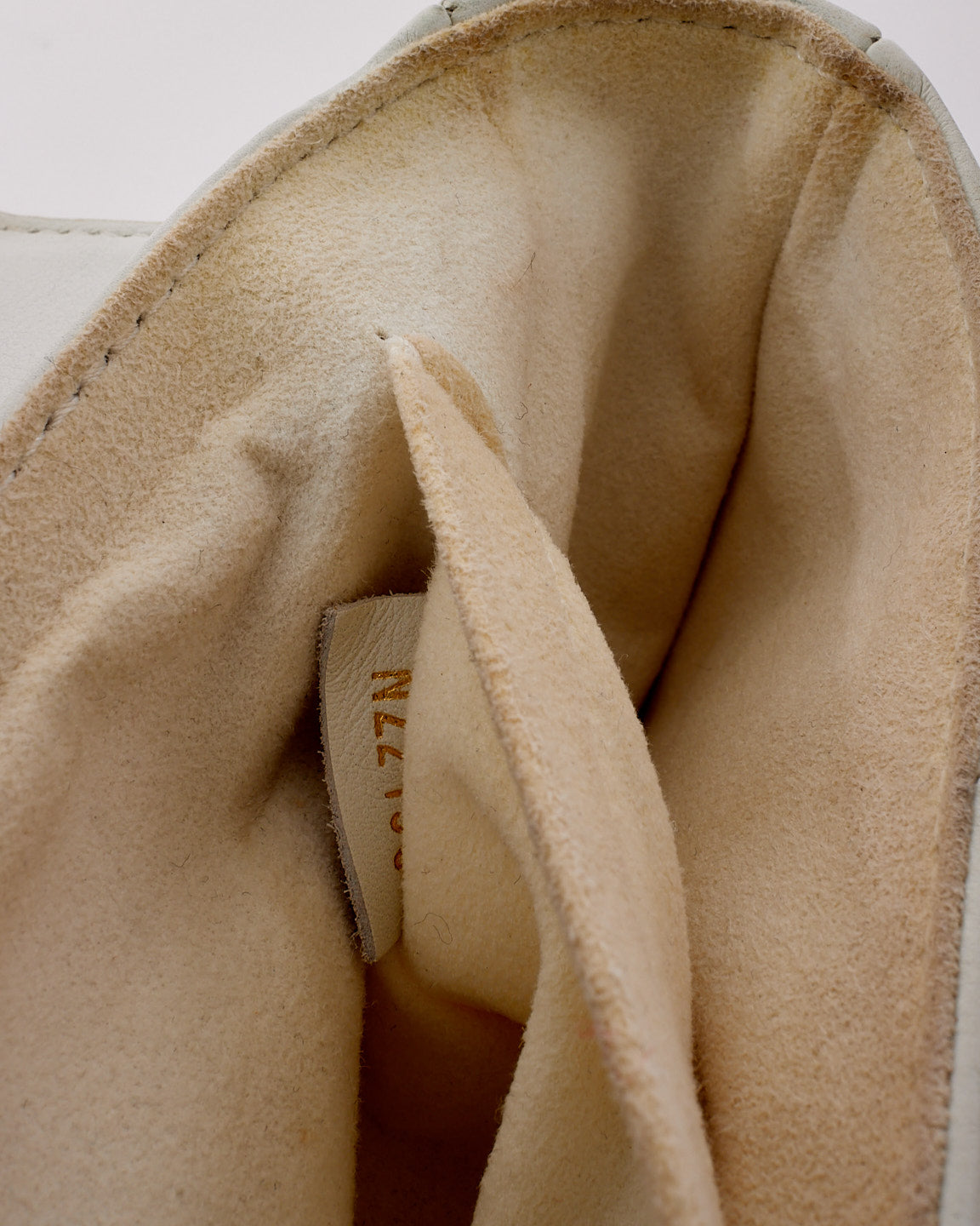 Louis Vuitton White Leather New Wave Chain PM