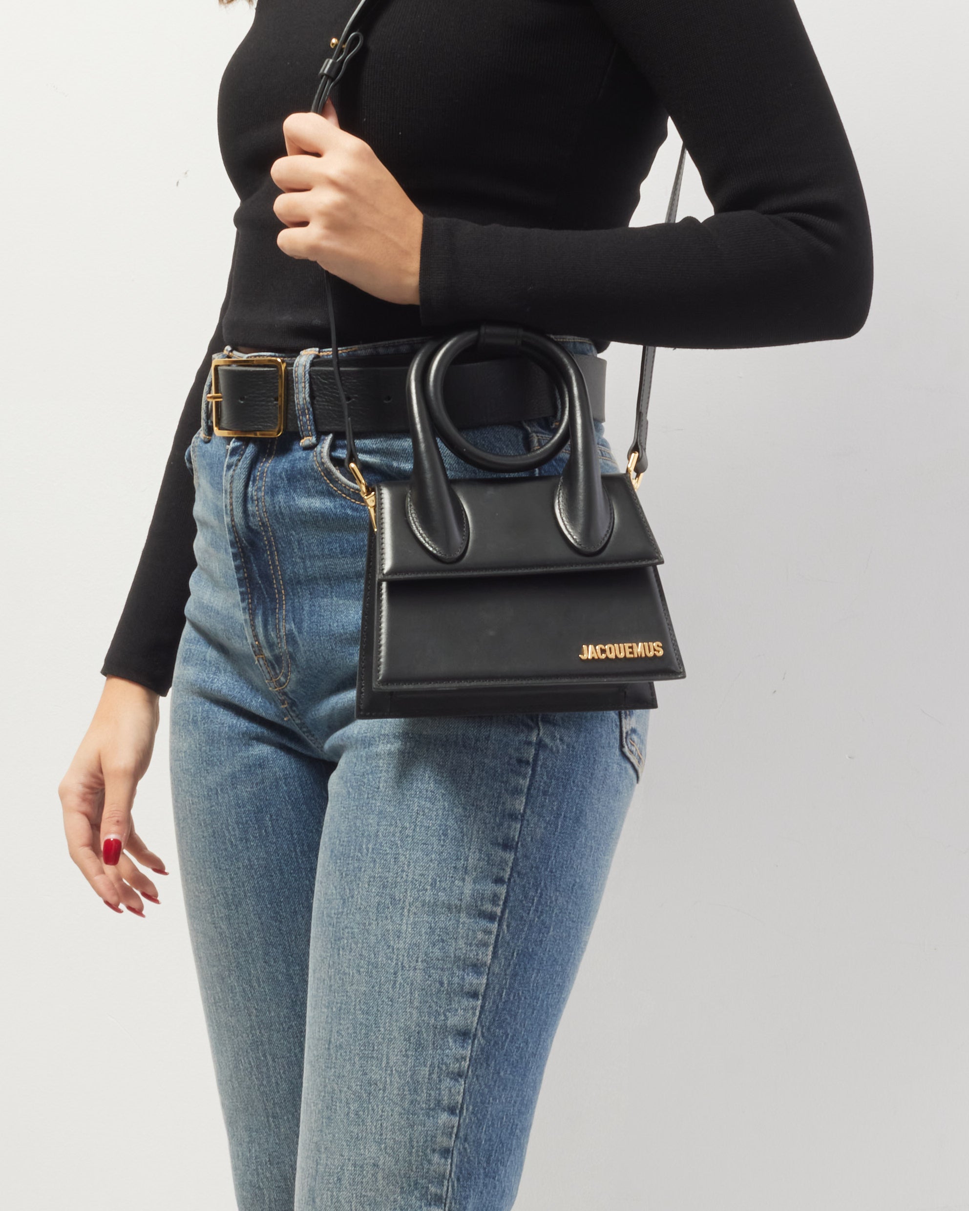 jacquemus Les Classiques コレクション Buy Jacquemus Black Leather Les Classiques 