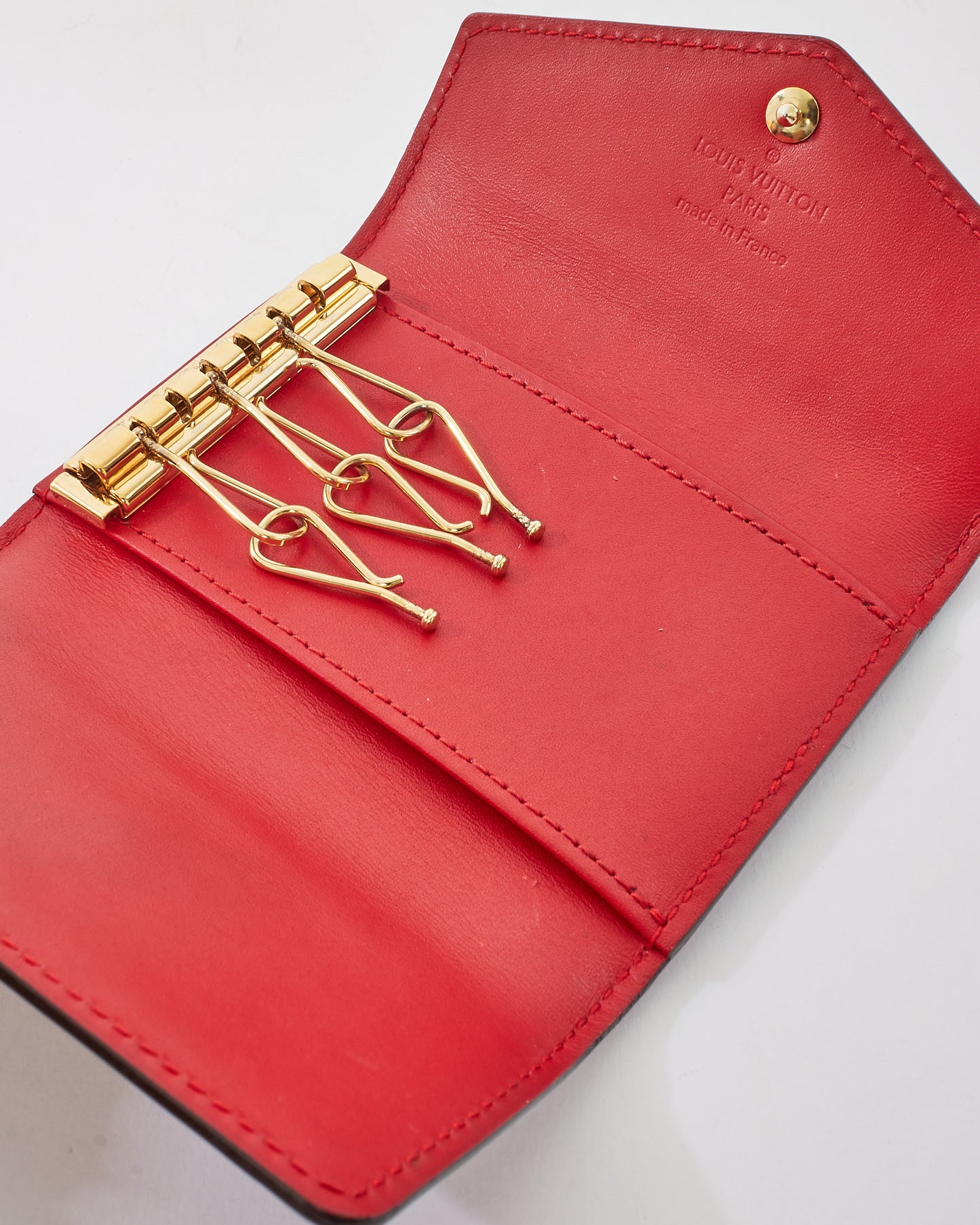 Louis Vuitton Red Monogram Vernis Leather 6 Key Holder
