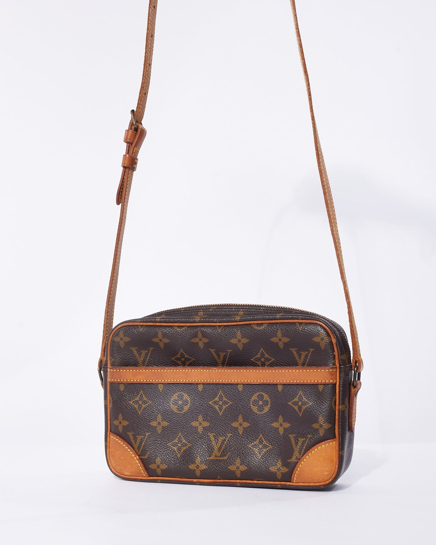 Louis Vuitton Monogram Canvas Trocadero 23 Crossbody Bag