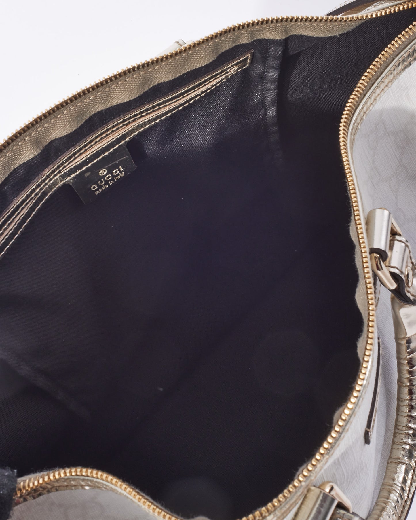 Gucci White Monogram GG Supreme Canvas & Silver Trim Top Handle Bag