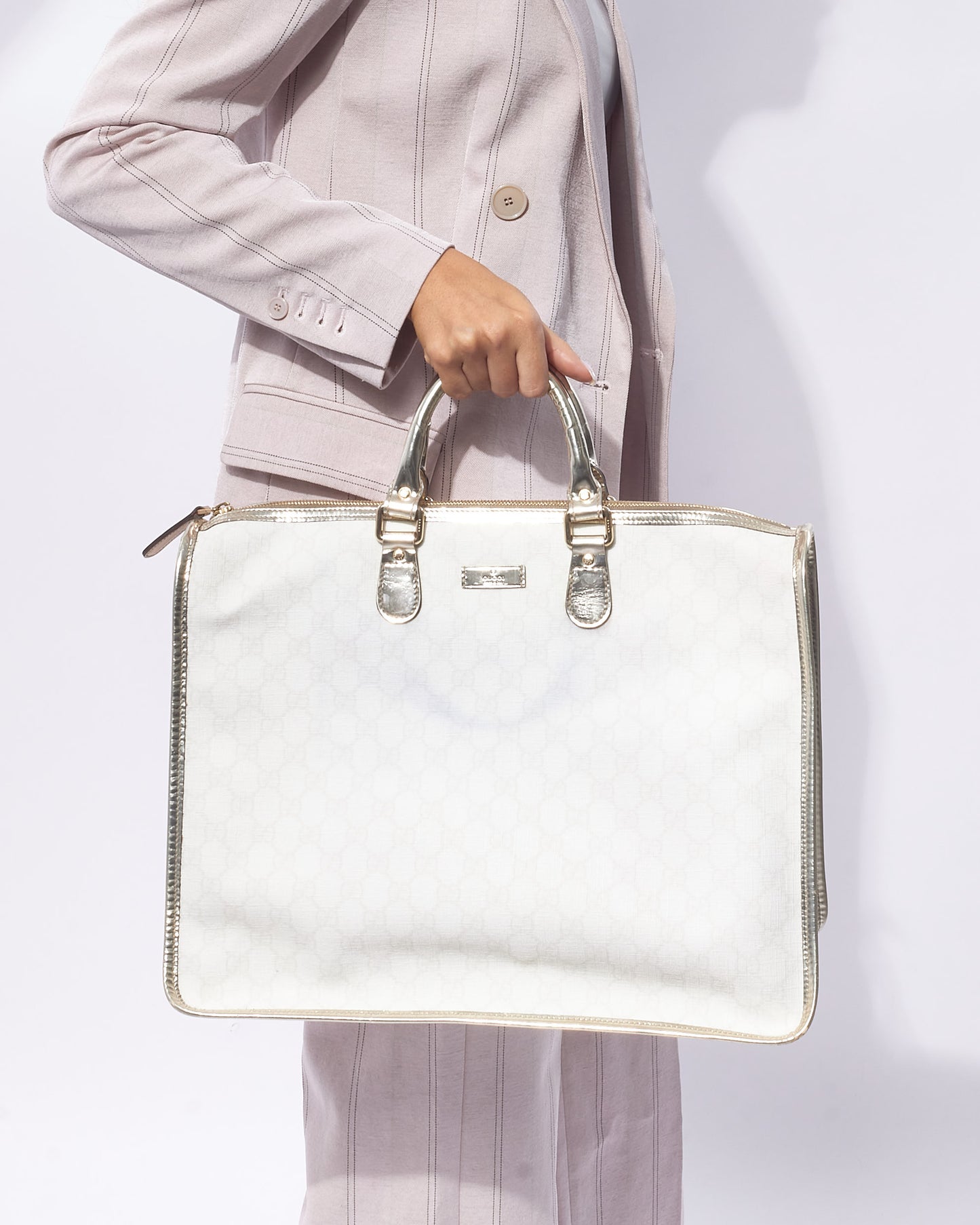Gucci White Monogram GG Supreme Canvas & Silver Trim Top Handle Bag