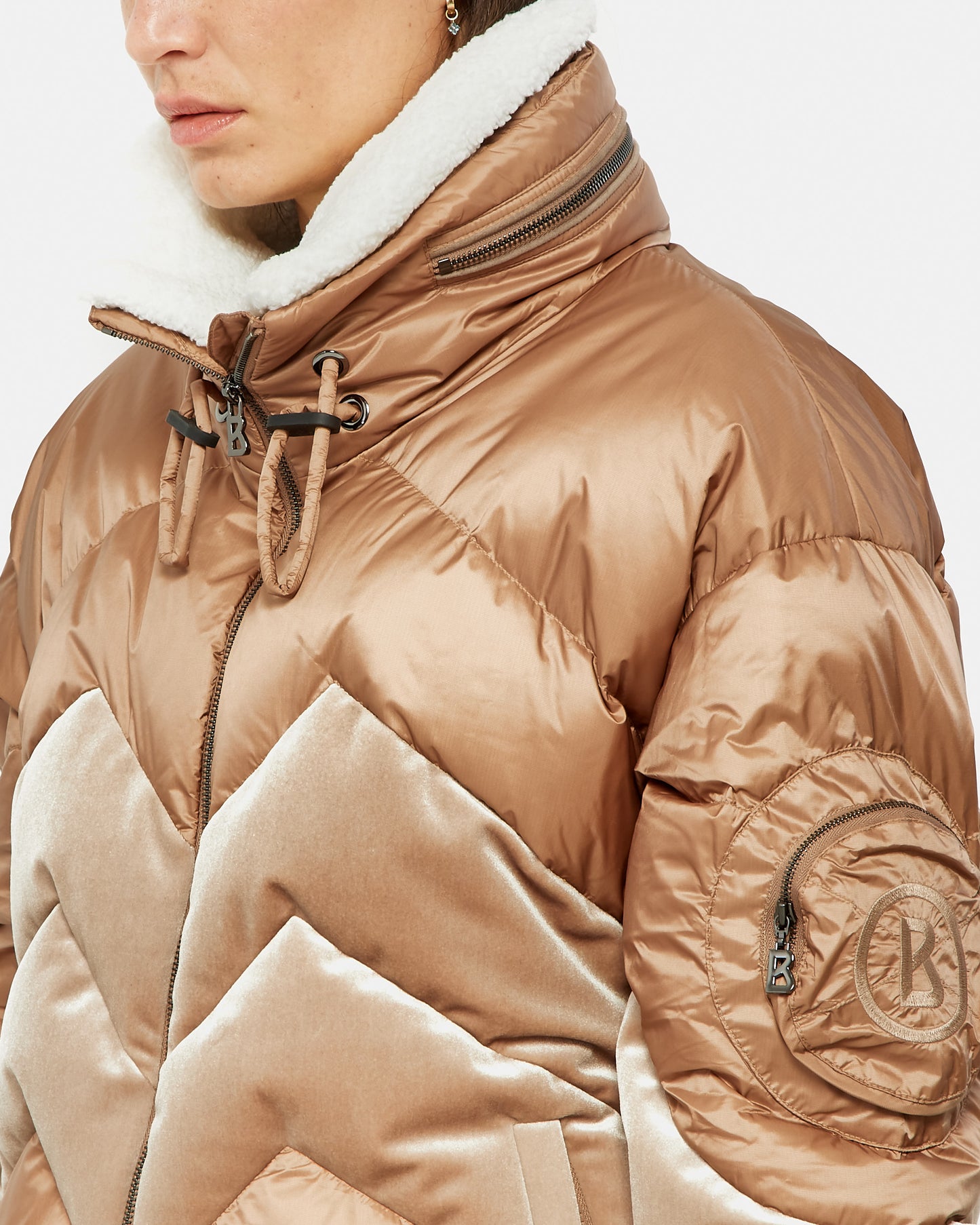 Bogner Brown Tan & Bronze Chevron Down Vanja Ski Jacket - L