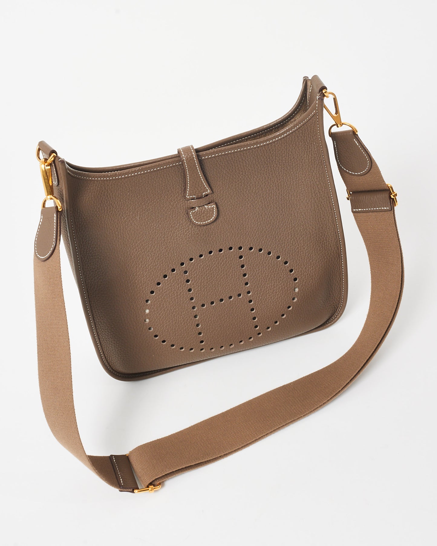 Hermès Étoupe Clemence Leather Evelyne III Bag