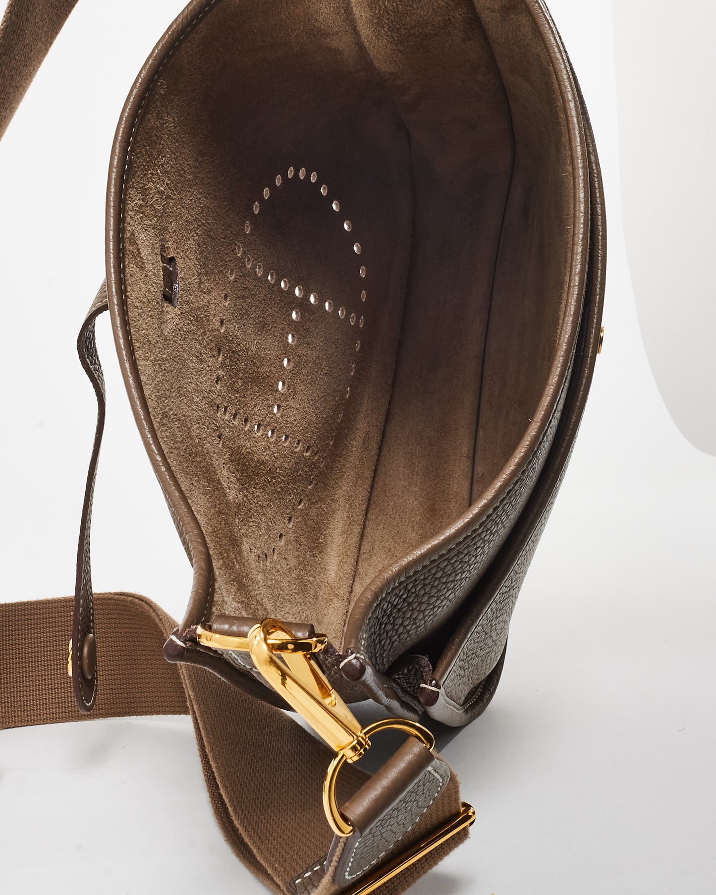 Hermès Étoupe Clemence Leather Evelyne III Bag