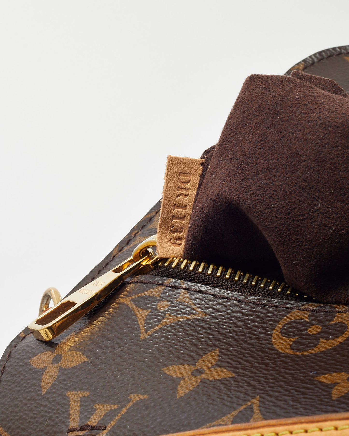 Louis Vuitton Monogram Canvas Pochette Metis Bag