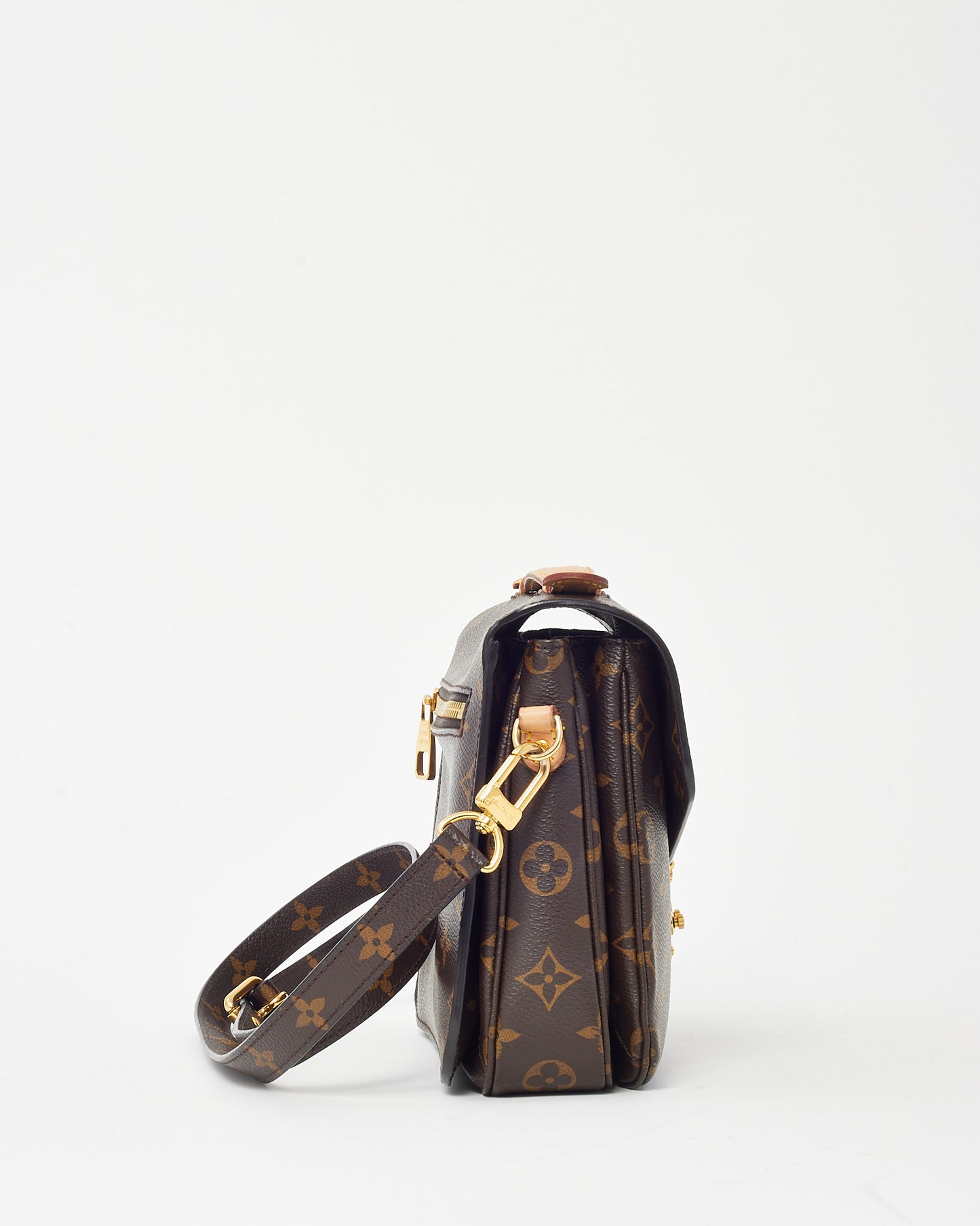 Louis Vuitton Monogram Canvas Pochette Metis Bag