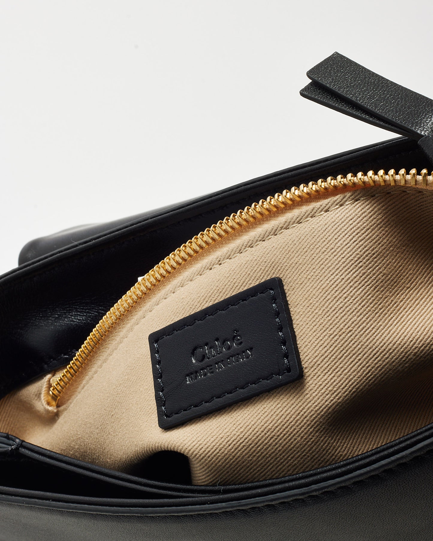 Chloé Black Leather Medium Faye Day Top Handle Bag with Crossbody Strap