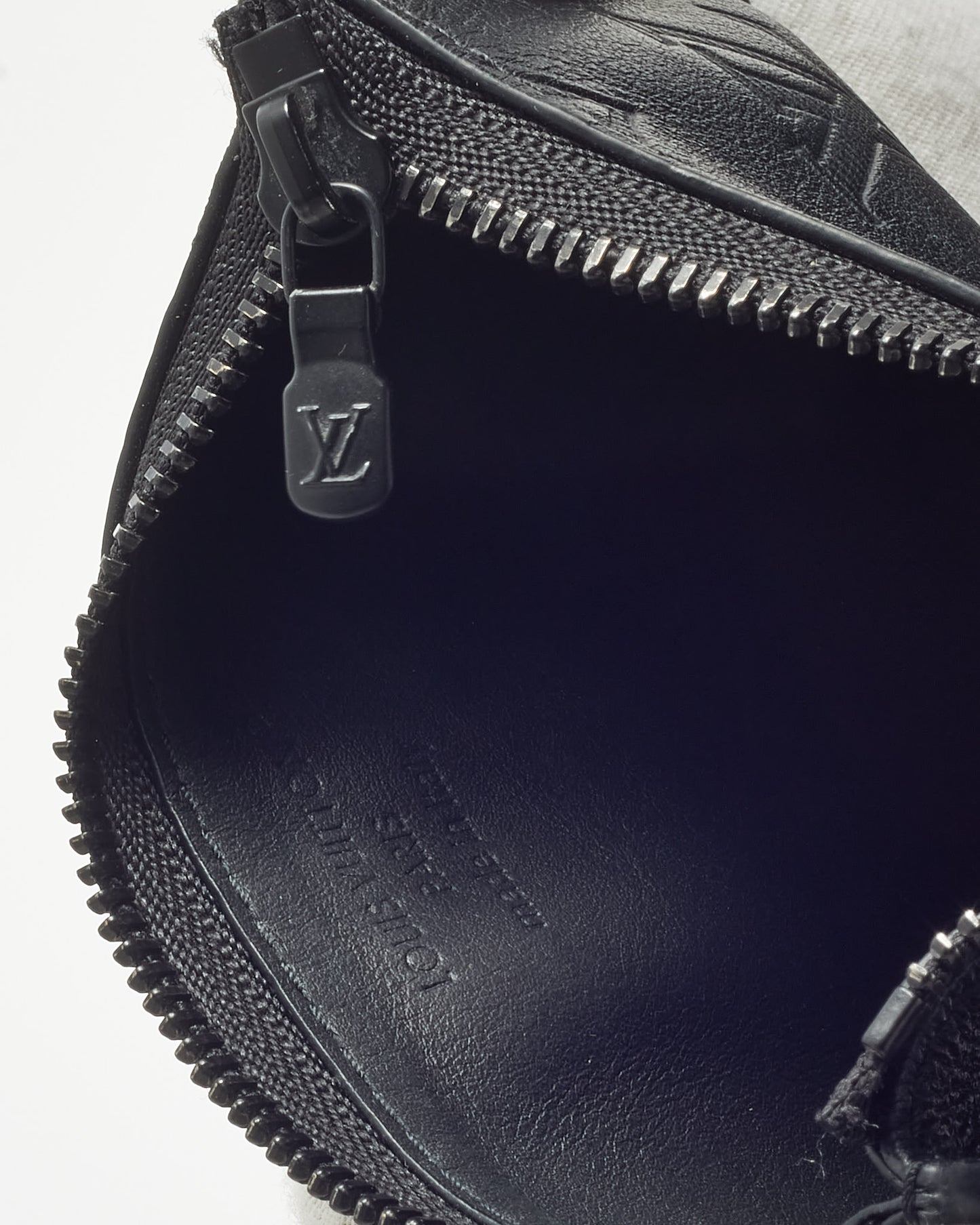 Louis Vuitton Black Monogram Shadow Leather Gaston Wearable Wallet Crossbody Bag